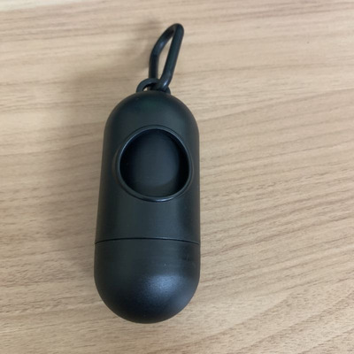 Etui na woreczki na psie odchody czarne okr�g�e